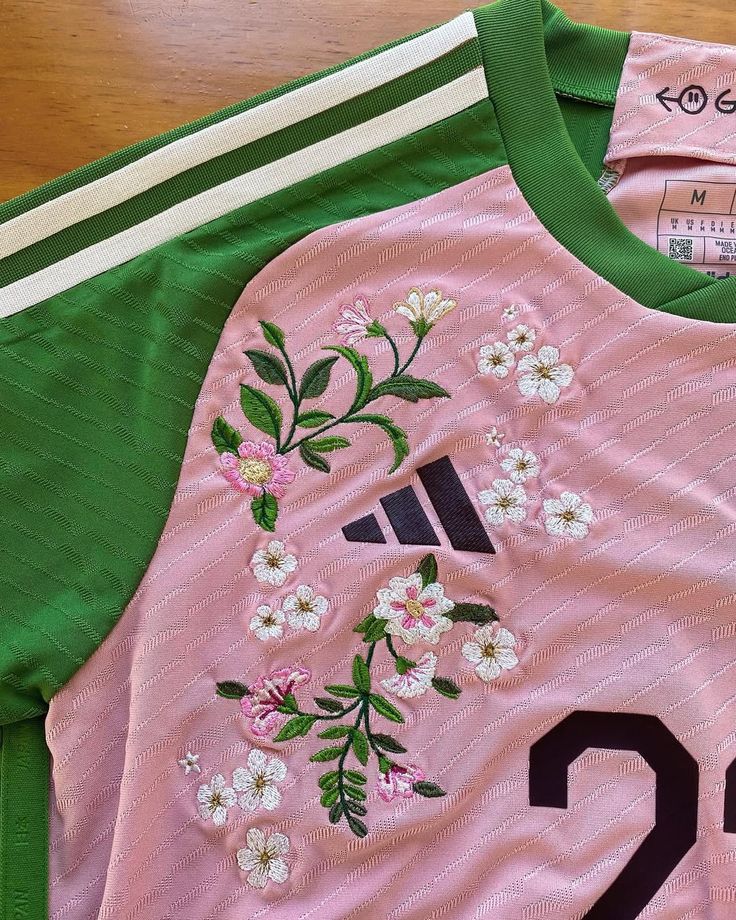 JAPAN x SAKURA SPECIAL EDITION